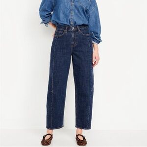 Barrel Leg Jeans
